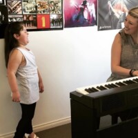 kids singing lesson
