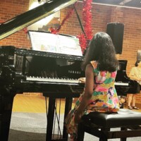 piano lesson for a girl
